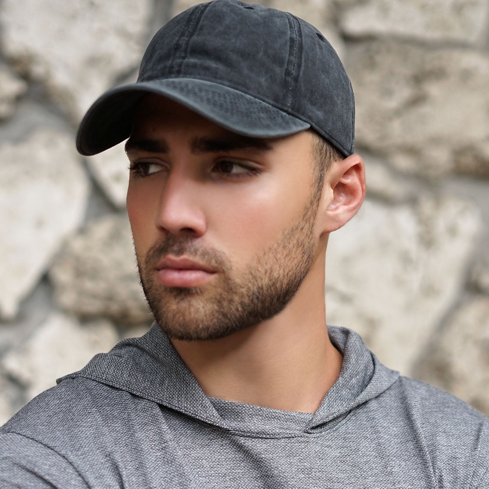 The "Howard" Cotton Strapback Trucker Cap - AGEMBRAND®